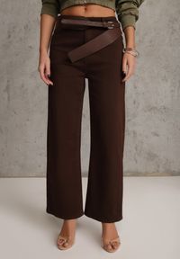 Renee - Ciemnobrązowe Szerokie Jeansy High Waist z Bawełny Physossia. Stan: podwyższony. Kolor: brązowy. Długość: długie. Styl: klasyczny #8