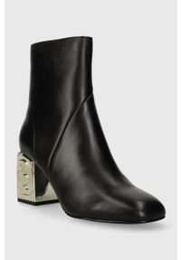 Liu Jo botki skórzane SARA 01 damskie kolor czarny na słupku SF3059P010222222. Kolor: czarny. Materiał: skóra. Obcas: na słupku. Wysokość obcasa: średni #4