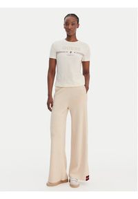 Guess T-Shirt V6GI06 K2967 Écru Regular Fit. Materiał: lyocell #5