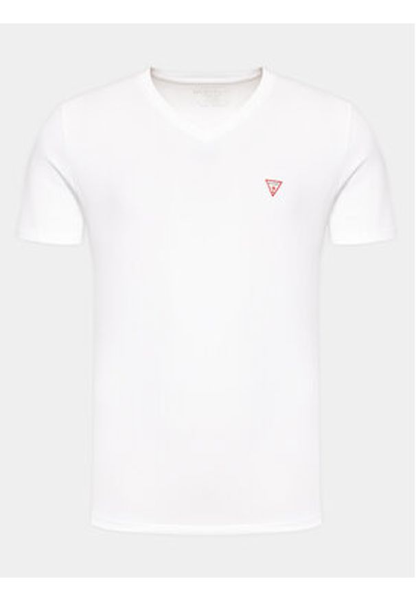 Guess T-Shirt M2YI32 J1314 Biały Slim Fit. Kolor: biały. Materiał: bawełna