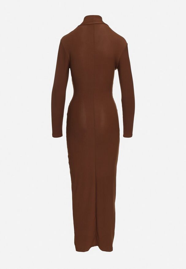 Born2be - Brązowa Wieczorowa Sukienka z Półgolfem i Marszczeniami Emelisse. Okazja: na co dzień, na spotkanie biznesowe. Kolor: brązowy. Materiał: skóra. Styl: wizytowy