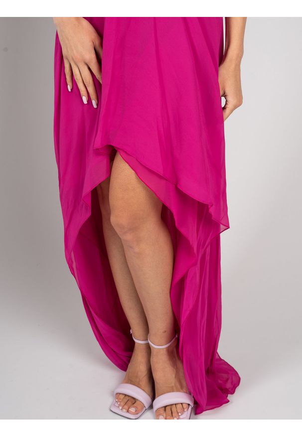 Patrizia Pepe Sukienka | 8A1224/A060 | Kobieta | Różowy. Typ kołnierza: dekolt w serek. Kolor: różowy. Materiał: wiskoza. Wzór: aplikacja. Styl: klasyczny, elegancki