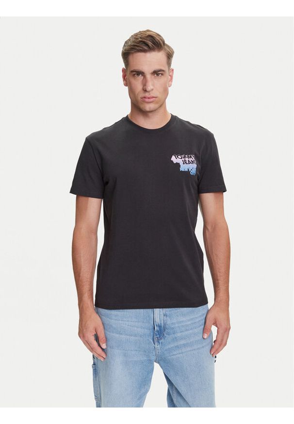 Tommy Jeans T-Shirt Stack Backprint DM0DM21589 Czarny Regular Fit. Kolor: czarny. Materiał: bawełna