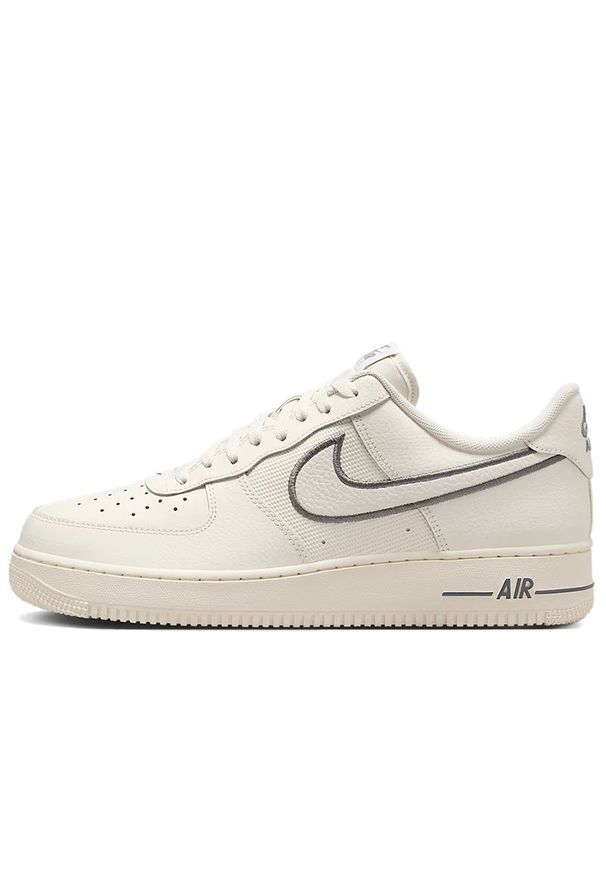 Buty męskie Nike Air Force 1 '07 IB7677-101 - białe. Kolor: biały. Materiał: guma, skóra, syntetyk. Szerokość cholewki: normalna. Sezon: lato. Model: Nike Air Force. Sport: koszykówka
