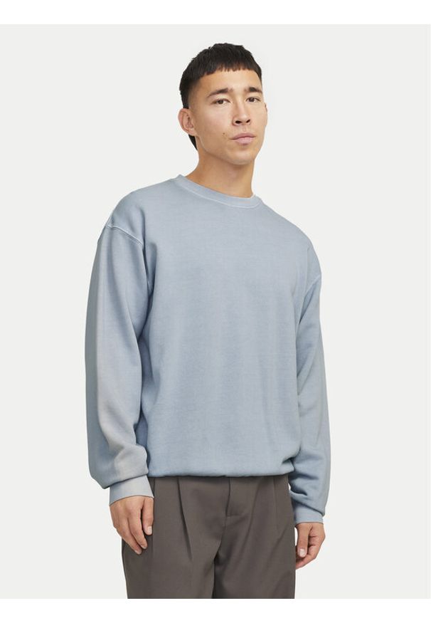 Jack & Jones Bluza Charge 12268273 Błękitny Loose Fit. Kolor: niebieski. Materiał: bawełna