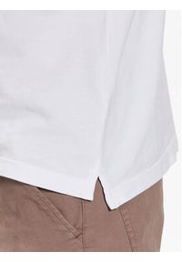 Blauer Polo 23SBLUT02348 Biały Regular Fit. Typ kołnierza: polo. Kolor: biały. Materiał: bawełna #3