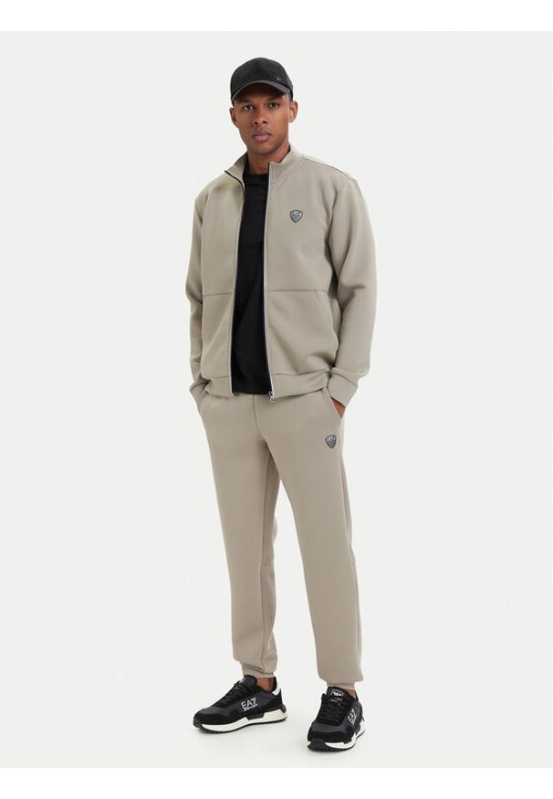 EA7 Emporio Armani Dres 8NPV56 PJ4EZ U6167 Beżowy Regular Fit. Kolor: beżowy. Materiał: syntetyk