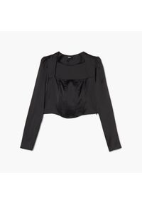 Cropp - Czarna bluzka - Czarny. Typ kołnierza: dekolt kwadratowy, dekolt gorset. Kolor: czarny. Materiał: tkanina. Długość: krótkie. Wzór: gładki #1