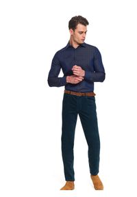 TOP SECRET - Koszula wzorzysta dopasowany krój. Kolor: niebieski. Materiał: jeans, tkanina. Długość rękawa: długi rękaw. Długość: długie. Wzór: kropki. Sezon: zima, jesień. Styl: klasyczny, elegancki #1