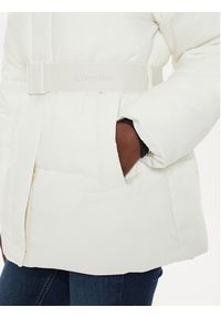 Calvin Klein Jeans Kurtka zimowa J20J224107 Écru Relaxed Fit. Materiał: syntetyk. Sezon: zima #6