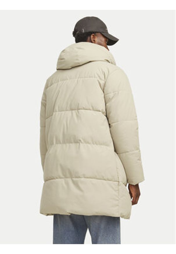 Jack & Jones Płaszcz zimowy Vesterbro 12260440 Beżowy Regular Fit. Kolor: beżowy. Materiał: syntetyk. Sezon: zima