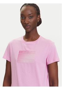 Tommy Jeans T-Shirt Gradient Flag DW0DW20905 Różowy Regular Fit. Kolor: różowy. Materiał: bawełna. Wzór: gradientowy