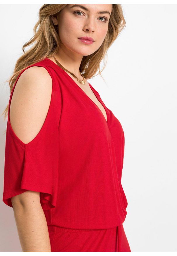 bonprix - Kombinezon z dżerseju z lejącej wiskozy. Kolor: czerwony. Materiał: jersey, wiskoza. Wzór: aplikacja