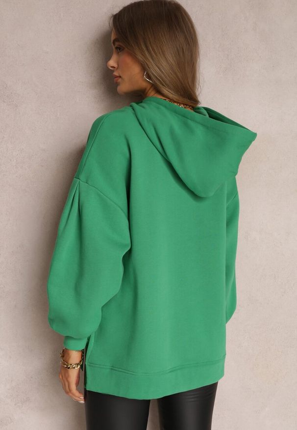 Renee - Zielona Bluza Oversize z Kapturem Liiza. Okazja: na co dzień. Typ kołnierza: kaptur. Kolor: zielony. Materiał: polar, tkanina, bawełna. Wzór: jednolity. Styl: casual