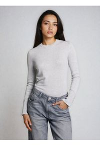 Sinsay - Prążkowany sweter - szary. Kolor: szary. Materiał: prążkowany