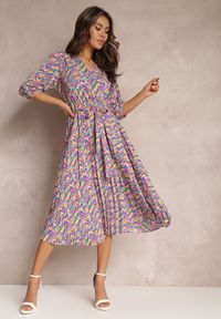 Renee - Niebiesko-Różowa Plisowana Sukienka Maxi z Gumką w Pasie i Paskiem Sangelo. Kolor: niebieski. Materiał: materiał. Styl: elegancki. Długość: maxi