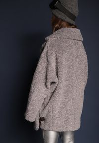 Renee - Szara Dwurzędowa Kurtka Futerkowy Płaszcz z Dodatkowymi Rękawiczkami Hetirra. Okazja: na co dzień, na spacer. Kolor: szary. Materiał: jeans. Styl: elegancki, casual #5
