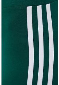 adidas Originals legginsy Adicolor Classics 3-Stripes Leggings damskie kolor zielony z aplikacją IB7385-ZIELONY. Kolor: zielony. Materiał: bawełna, dzianina. Wzór: aplikacja #3