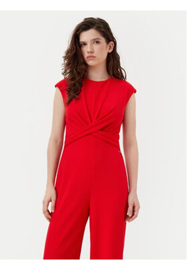 Calvin Klein Kombinezon K20K208177 Czerwony Wide Leg. Kolor: czerwony. Materiał: syntetyk