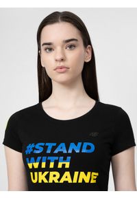 4f - Koszulka damska #STANDWITHUKRAINE. Kolor: czarny. Materiał: bawełna, dzianina