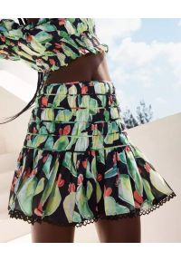 CHARO RUIZ IBIZA - Czarna spódnica mini w limonkowy print Gia. Stan: podwyższony. Kolor: czarny. Materiał: koronka, tkanina. Wzór: nadruk