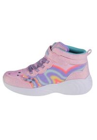 skechers - Buty do chodzenia dla dzieci Skechers Lighted Unicorn Dreams Magical. Wysokość cholewki: za kostkę. Zapięcie: rzepy. Kolor: różowy, wielokolorowy. Materiał: materiał, syntetyk. Szerokość cholewki: normalna. Sport: turystyka piesza