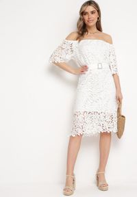 Born2be - Biała Sukienka Koronkowa z Gumką przy Dekolcie z Paskiem Inessias. Kolor: biały. Materiał: koronka. Długość rękawa: krótki rękaw #2