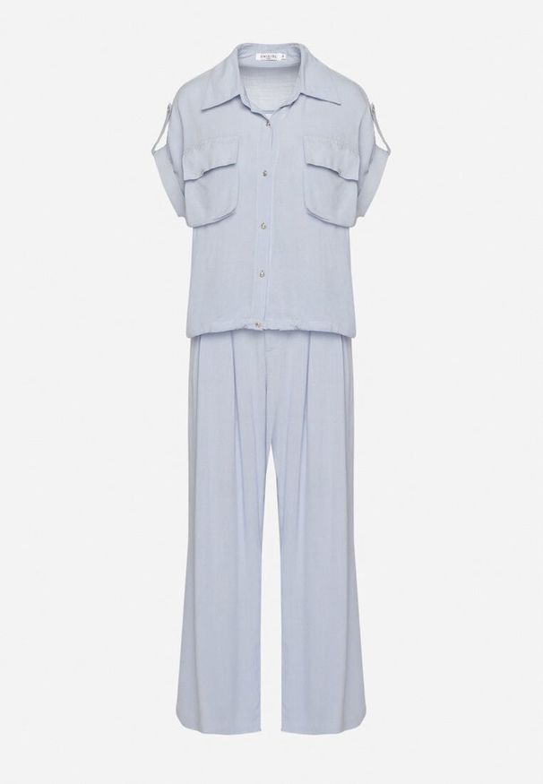 Born2be - Niebieski Wiskozowy Komplet Koszula z Ozdobnymi Kieszeniami i Spodnie Rinesella. Kolor: niebieski. Materiał: wiskoza