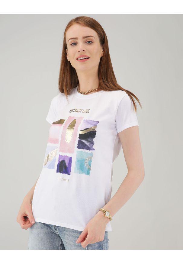 Unisono - BAWEŁNIANY T-SHIRT Z NADRUKIEM 245-8610F BIANCO. Materiał: bawełna. Wzór: nadruk