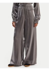 Liu Jo Sport Spodnie materiałowe TA6005 T322A Szary Relaxed Fit. Kolor: szary. Materiał: wiskoza. Styl: sportowy #1
