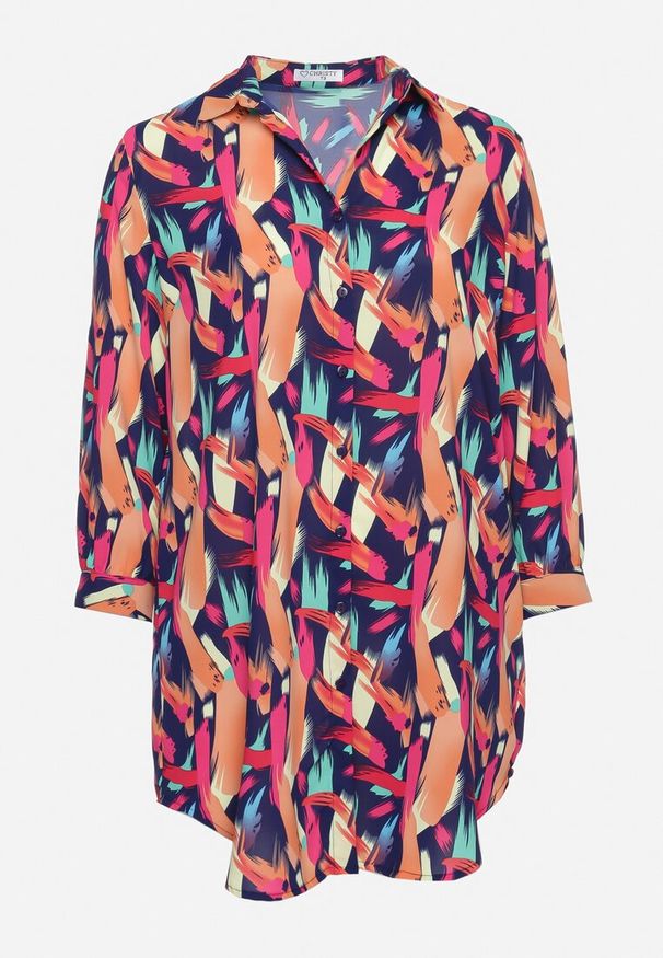 Born2be - Granatowa Koszula o Dłuższym Kroju z Długim Rękawem Akirala. Okazja: na spotkanie biznesowe, na co dzień. Kolor: niebieski. Materiał: jeans. Długość rękawa: długi rękaw. Długość: długie. Styl: casual, klasyczny, biznesowy