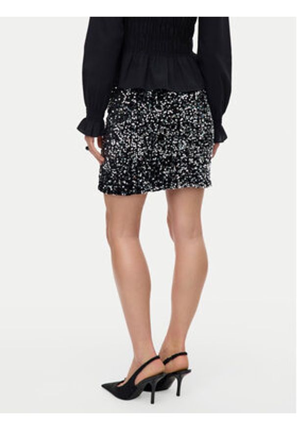 Vero Moda Spódnica mini Bella 10335704 Czarny Slim Fit. Kolor: czarny. Materiał: syntetyk