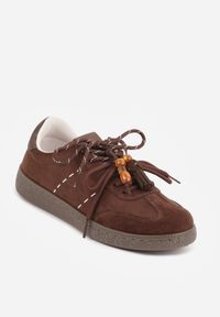 Born2be - Brązowe Sneakersy w Stylu Retro Tenisówek z Podwójnym Sznurowaniem i Frędzlami Salmisa. Okazja: na co dzień. Zapięcie: sznurówki. Kolor: brązowy. Materiał: jeans, dzianina #2
