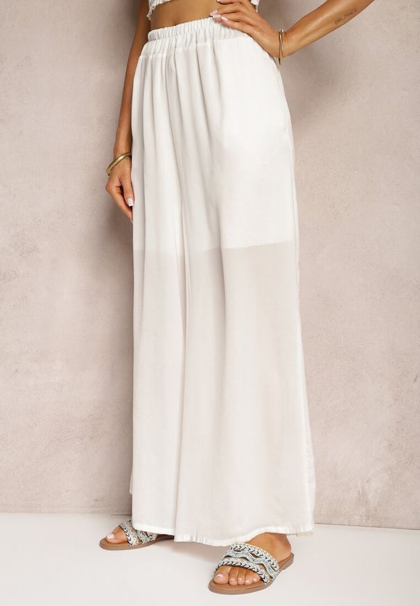 Renee - Białe Wiskozowe Spodnie Szerokie High Waist Rissalene. Okazja: na spotkanie biznesowe, do pracy. Stan: podwyższony. Kolor: biały. Materiał: wiskoza. Styl: elegancki, biznesowy