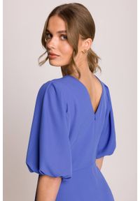 Stylove - Elegancka sukienka koktajlowa z bufiastymi rękawami niebieska. Okazja: na wesele, na imprezę, na ślub cywilny. Kolor: niebieski. Materiał: elastan, materiał. Długość rękawa: krótki rękaw. Sezon: lato. Typ sukienki: rozkloszowane. Styl: elegancki, wizytowy. Długość: midi #4