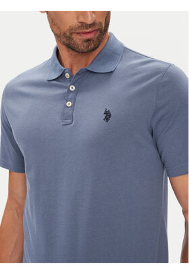 U.S. Polo Assn. Polo MUP3780 Niebieski Regular Fit. Typ kołnierza: polo. Kolor: niebieski. Materiał: bawełna