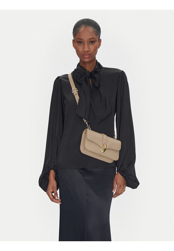 Aigner Torebka 132411 Beżowy. Kolor: beżowy. Materiał: skórzane