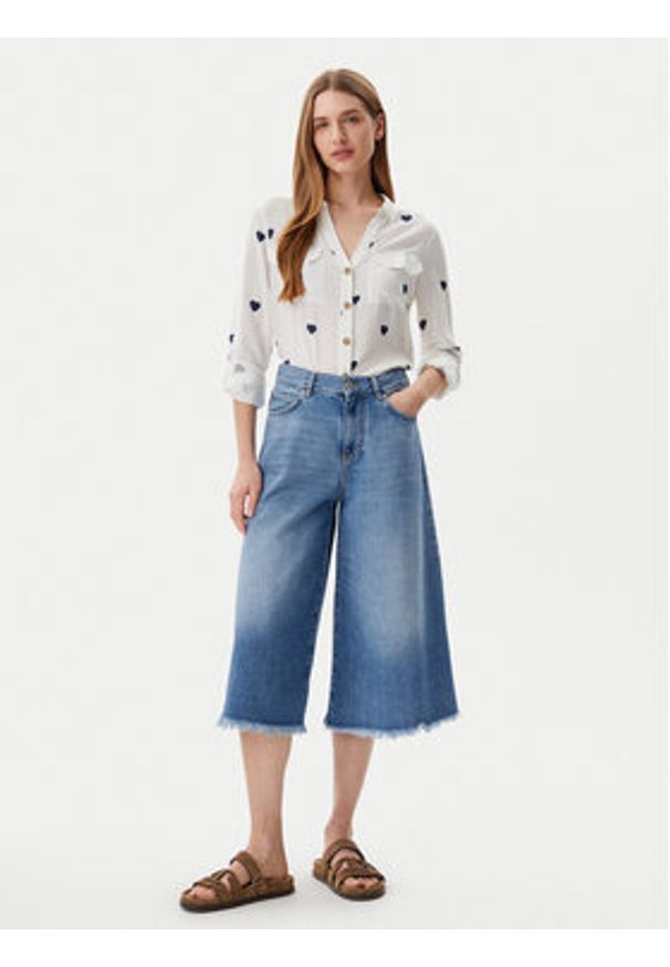 Vero Moda Koszula Bumpy 10275283 Biały Regular Fit. Kolor: biały. Materiał: wiskoza