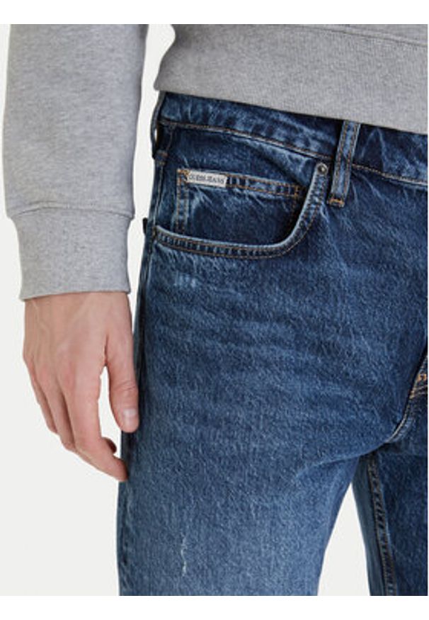 Guess Jeans Jeansy M6GA1C D5M5C Niebieski Relaxed Fit. Kolor: niebieski
