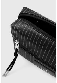 Armani Exchange kosmetyczka kolor czarny. Kolor: czarny #3