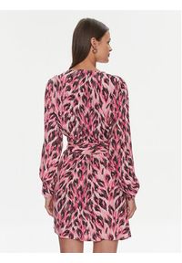 Silvian Heach Sukienka codzienna GPP24113VE Różowy Regular Fit. Okazja: na co dzień. Kolor: różowy. Materiał: wiskoza. Typ sukienki: proste. Styl: casual #4