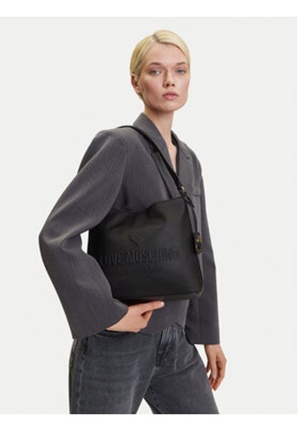 Love Moschino - LOVE MOSCHINO Torebka JC4115PP1ML1000A Czarny. Kolor: czarny. Materiał: skórzane