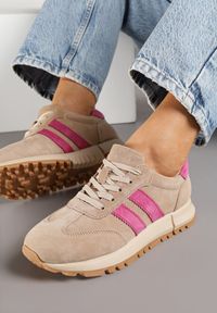 Renee - Beżowo-Fuksjowe Sneakersy ze Skóry Naturalnej z Paskami Kiarre. Okazja: na co dzień. Zapięcie: pasek. Kolor: beżowy. Materiał: skóra #6