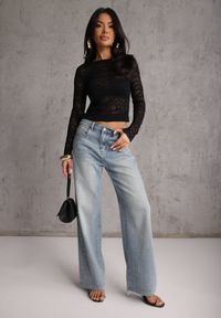 Renee - Czarna Bluzka Longsleeve z Półtransparentnej Koronki Arnoxia. Okazja: na co dzień, na spotkanie biznesowe, do pracy. Kolor: czarny. Materiał: koronka. Długość rękawa: długi rękaw. Wzór: koronka. Styl: casual, biznesowy #6