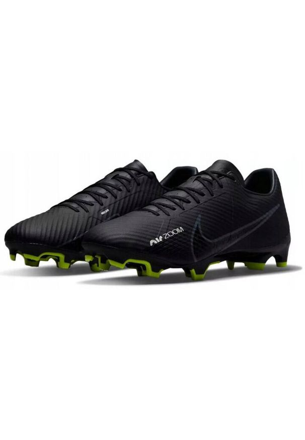Korki do gry w piłkę Nike Zoom Vapor 15 Academy na trawę. Kolor: czarny. Model: Nike Zoom. Sport: piłka nożna