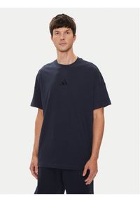 Adidas - adidas T-Shirt ALL SZN IY4135 Granatowy Loose Fit. Kolor: niebieski. Materiał: bawełna #1