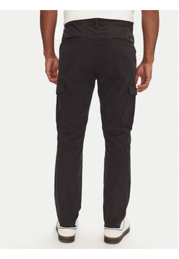 Tommy Jeans Spodnie materiałowe Austin DM0DM20281 Czarny Regular Fit. Kolor: czarny. Materiał: bawełna