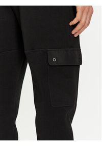 Hugo Spodnie dresowe Dangkang 50493044 Czarny Relaxed Fit. Kolor: czarny. Materiał: bawełna #5