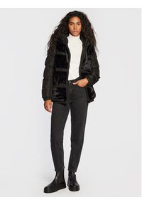 Geox Kurtka puchowa Rawelle W2628W TC166 F0278 Czarny Regular Fit. Kolor: czarny. Materiał: syntetyk, puch #3