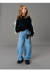 Sinsay - Klasyczne jeansy wide leg - niebieski. Kolor: niebieski. Styl: klasyczny #1